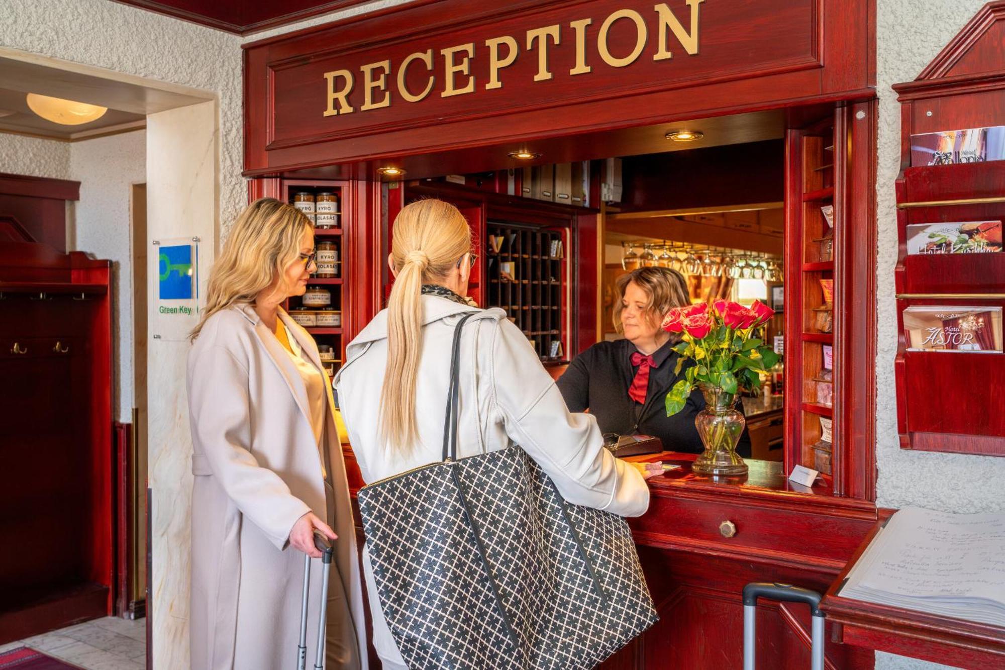 Hotel Astor Vaasa Eksteriør billede